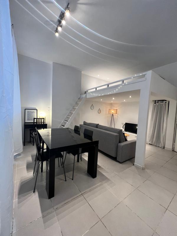 Appartement - 43 m² - 1 pièce