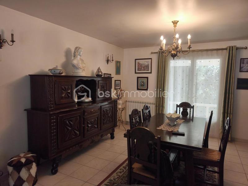 Maison - 106 m² - 5 pièces