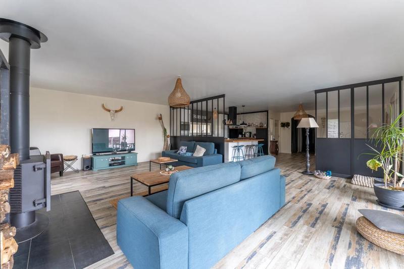 Maison - 151 m² - 5 pièces