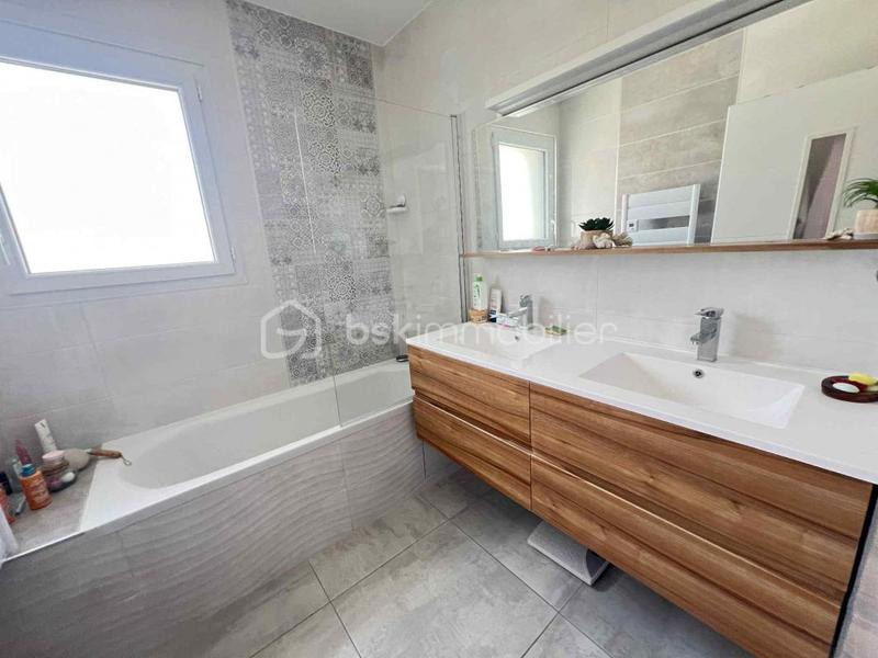 Maison - 133 m² - 5 pièces