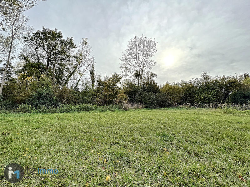 Terrain - 2 575 m²