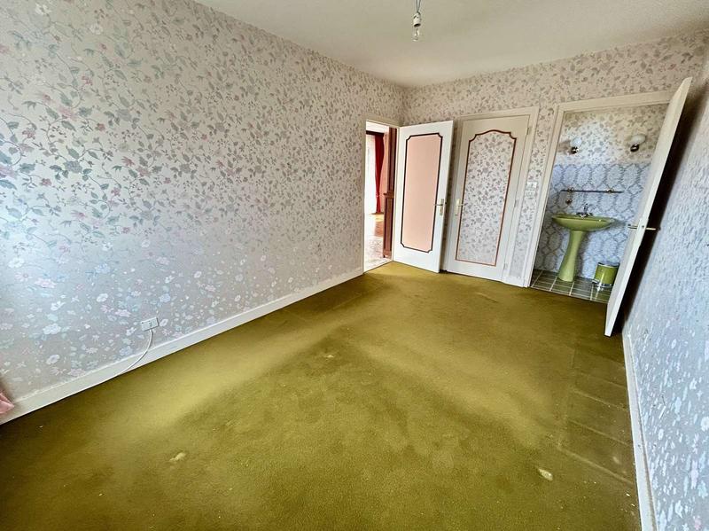 Maison traditionnelle - 130 m² - 6 pièces