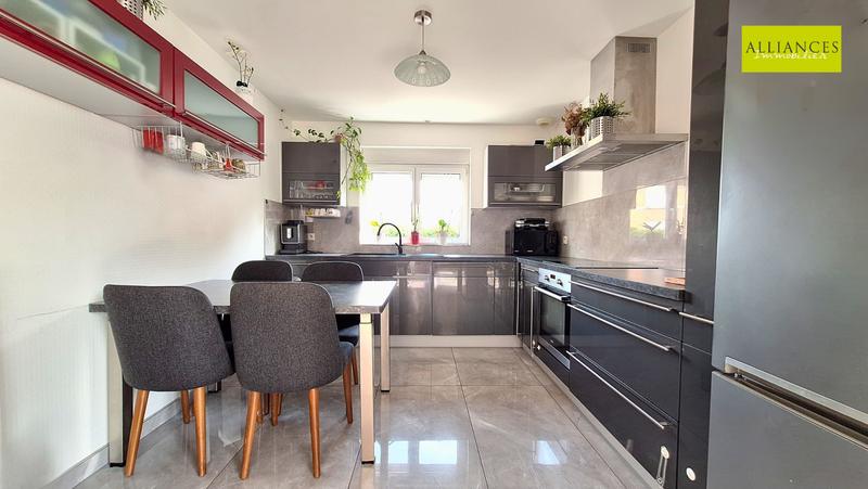 Maison - 130 m² - 5 pièces