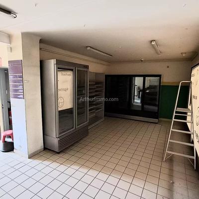 Bureau - 70 m² - 3 pièces