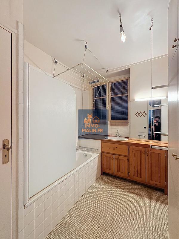 Appartement - 53 m² - 1 pièce