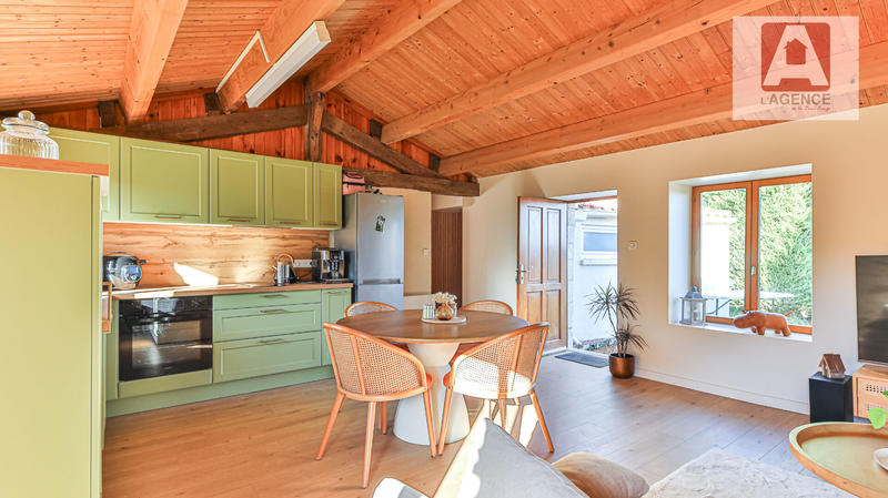 Maison - 61 m² - 3 pièces