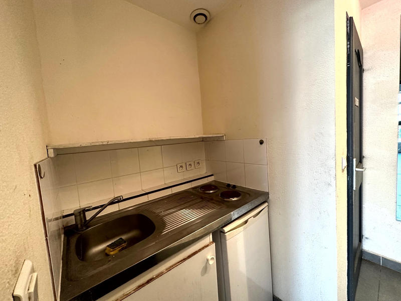 Local commercial - 69 m² - 6 pièces