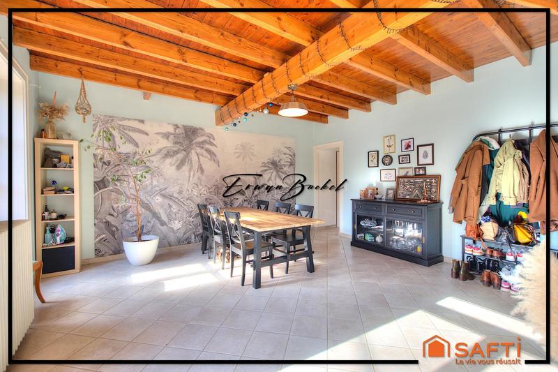 Maison - 180 m² - 6 pièces