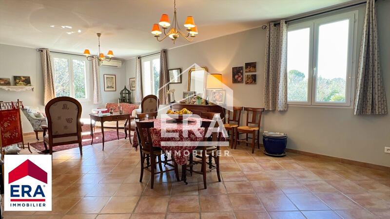 Maison - 150 m² - 7 pièces