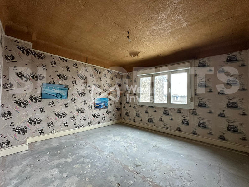 Maison - 90 m² - 4 pièces