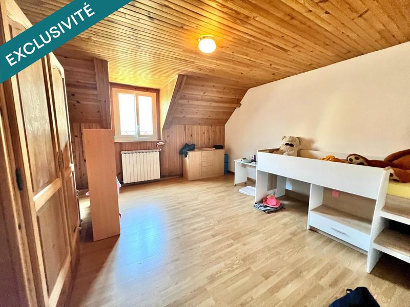 Maison - 180 m² - 6 pièces