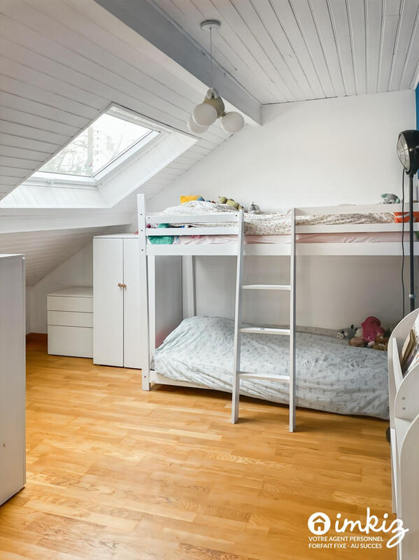 Maison - 90 m² - 6 pièces