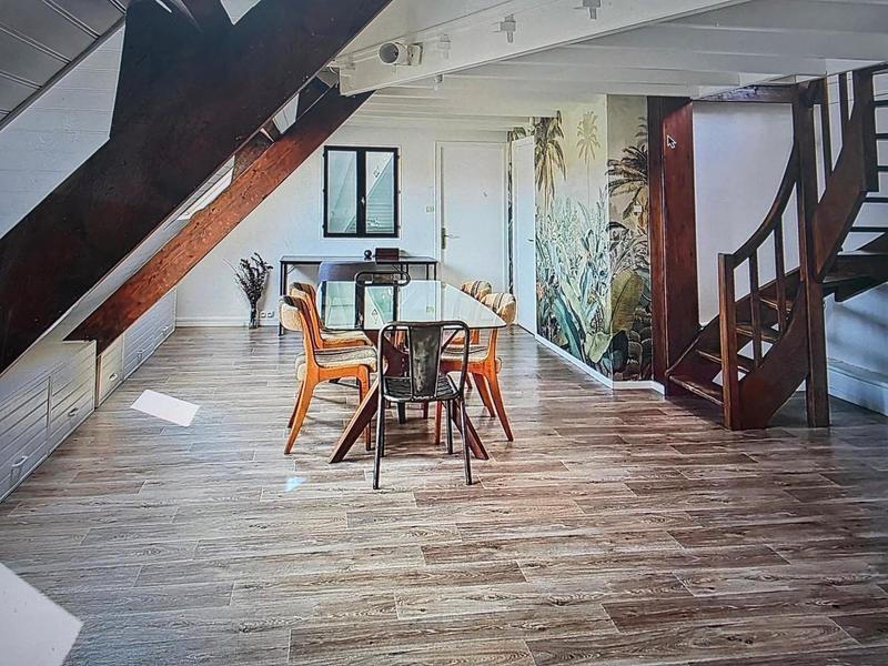 Appartement - 98 m² - 5 pièces