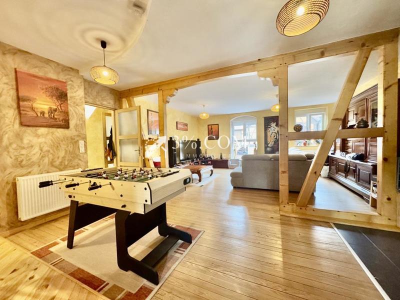 Maison - 159 m² - 5 pièces