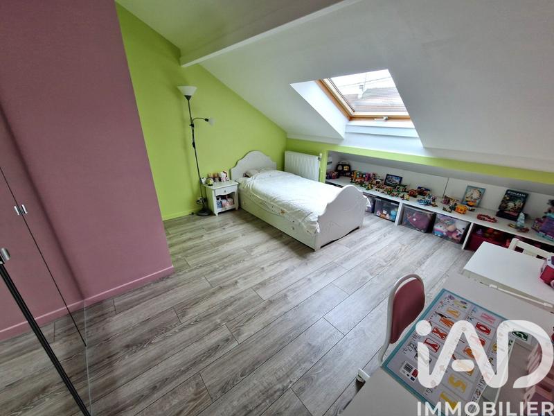 Maison - 110 m² - 7 pièces