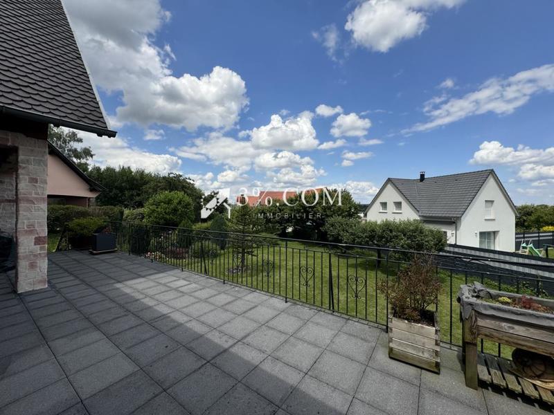 Maison - 206 m² - 5 pièces