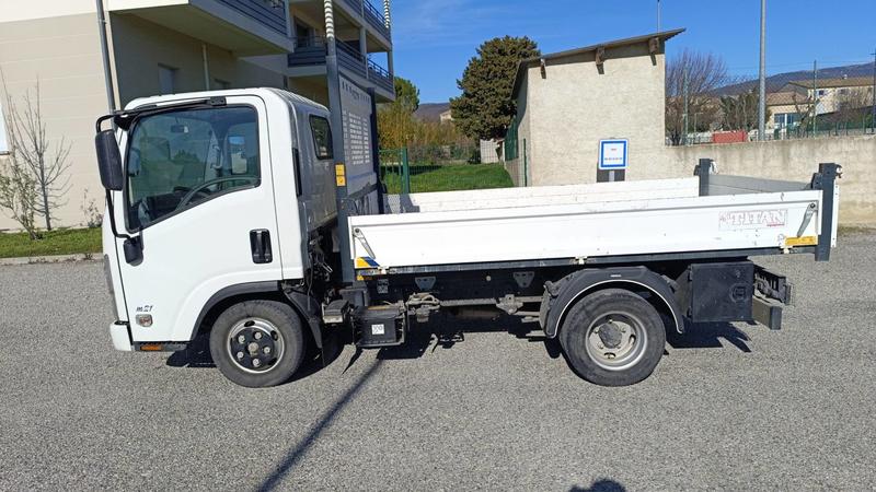 Isuzu M21 1.9 d 120 n/A