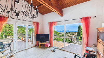 Villa - 150 m² - 4 pièces