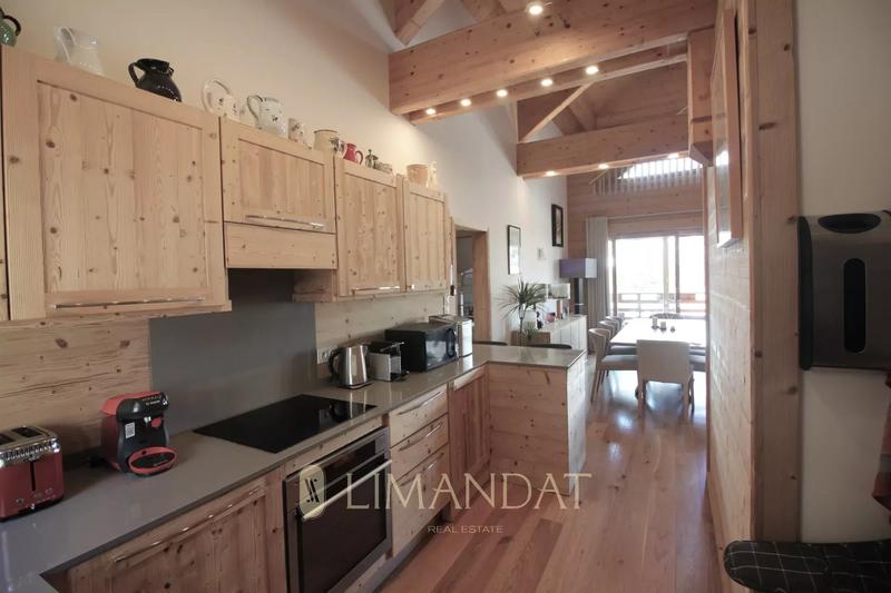 Appartement - 109 m² - 4 pièces