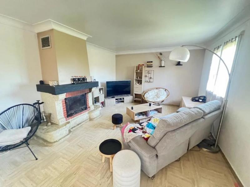 Maison - 217 m² - 7 pièces