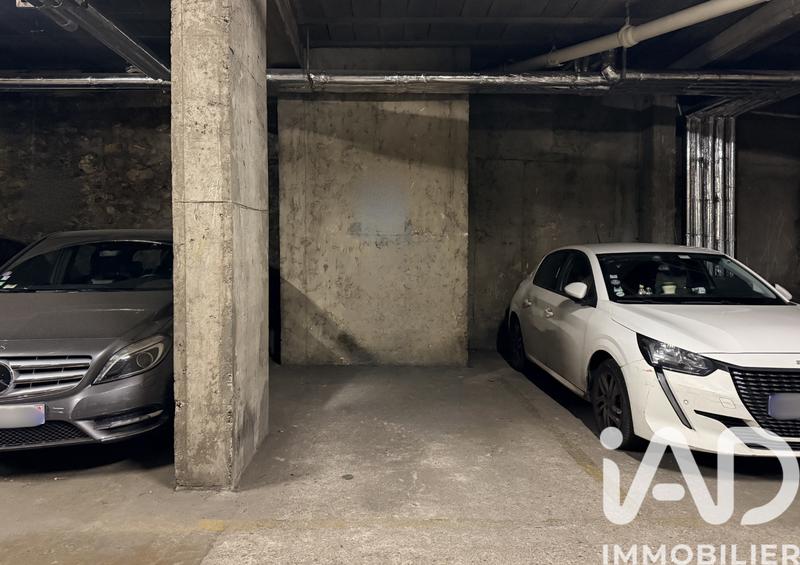 Parking - 10 m²