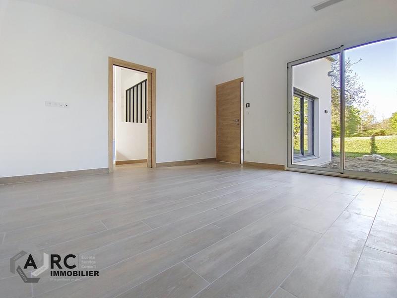 Maison - 175 m² - 7 pièces