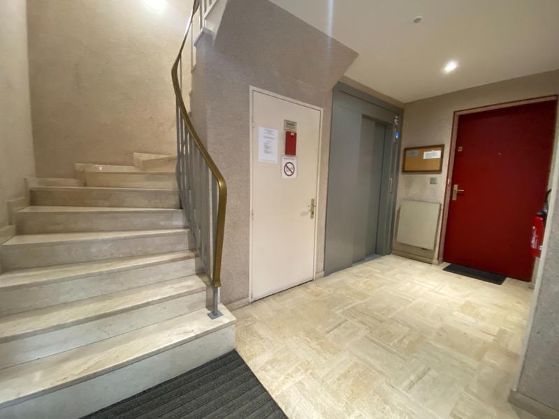 Appartement - 79 m² - 4 pièces