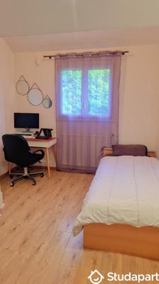 Chambre - 14 m² - 1 pièce