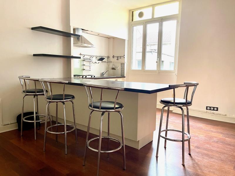 Appartement - 60 m² - 2 pièces