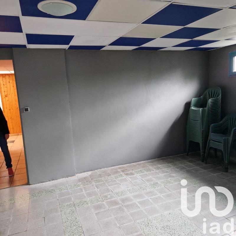 Maison - 260 m² - 11 pièces