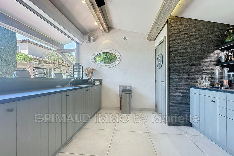 Bastide - 234 m² - 6 pièces