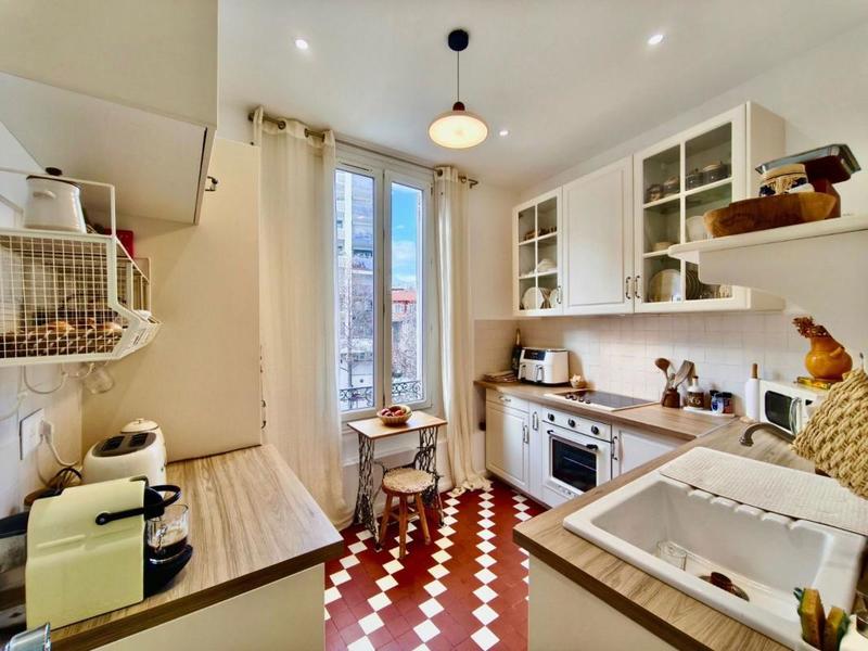 Appartement - 65 m² - 3 pièces