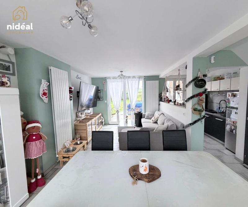 Maison - 80 m² - 4 pièces