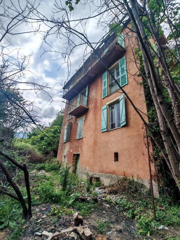 Maison - 150 m² - 7 pièces