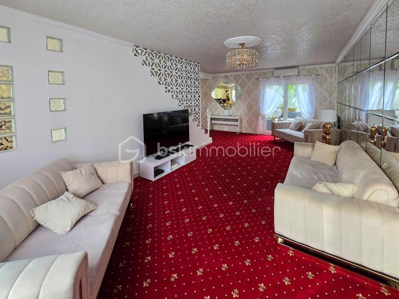 Maison - 150 m² - 6 pièces