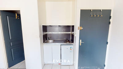 Immeuble - 34 m² - 2 pièces