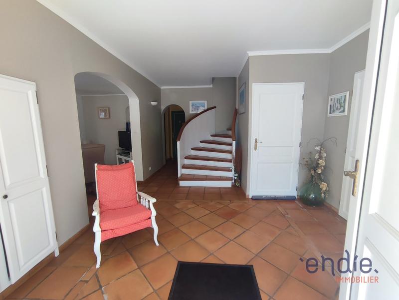 Maison - 142 m² - 4 pièces