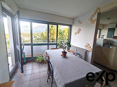 Appartement - 76 m² - 4 pièces