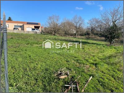 Terrain - 1 266 m²