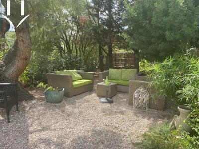 Maison - 183 m² - 5 pièces