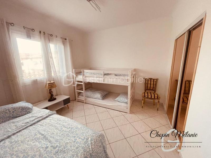 Villa - 157 m² - 6 pièces