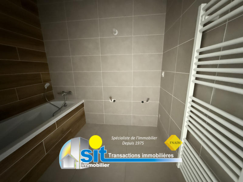 Maison - 105 m² - 5 pièces