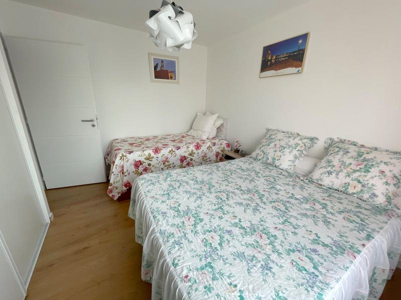 Maison - 99 m² - 5 pièces