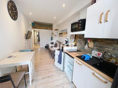 Studio - 20 m² - 1 pièce