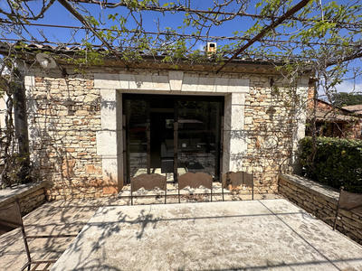 Maison - 150 m² - 4 pièces