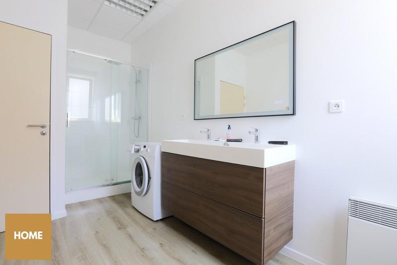 Appartement - 80 m² - 3 pièces