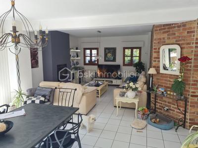 Maison - 153 m² - 6 pièces