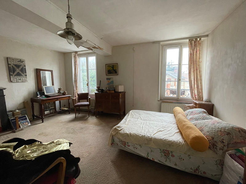 Maison - 167 m² - 6 pièces