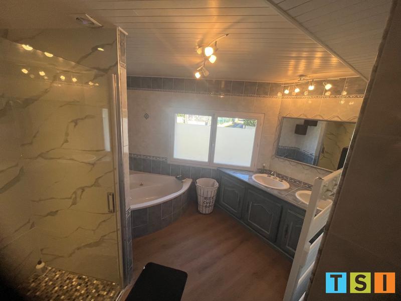 Maison - 144 m² - 5 pièces