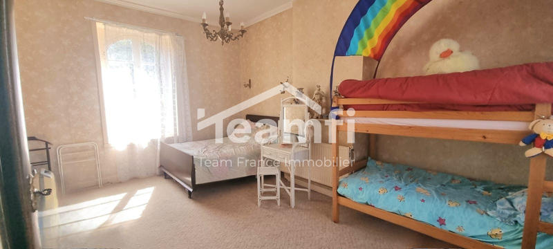 Maison - 98 m² - 5 pièces